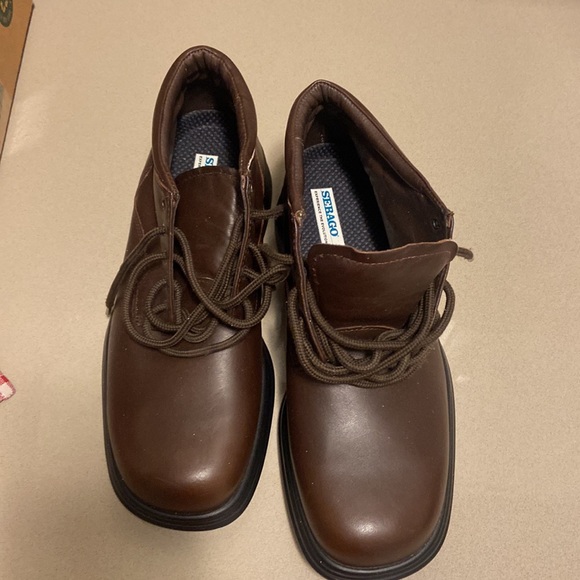 Sebago dress shoes - Picture 2 of 8